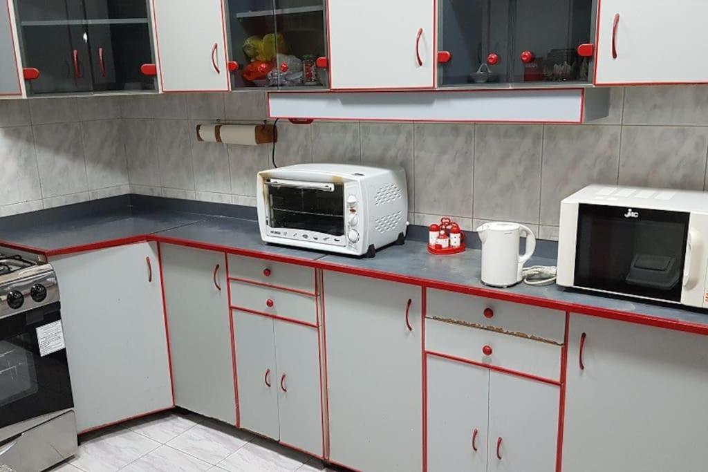 Fantastic Apartment Near Cairo Airport Buitenkant foto